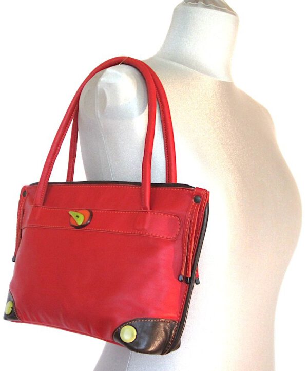 Mignon Rouge Coins Noirs