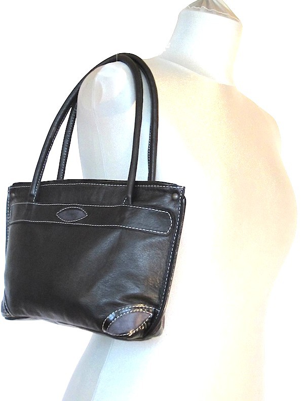 Mignon Noir Coins Gris