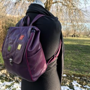 Sac à Dos Violet Décors Carrés de Couleurs