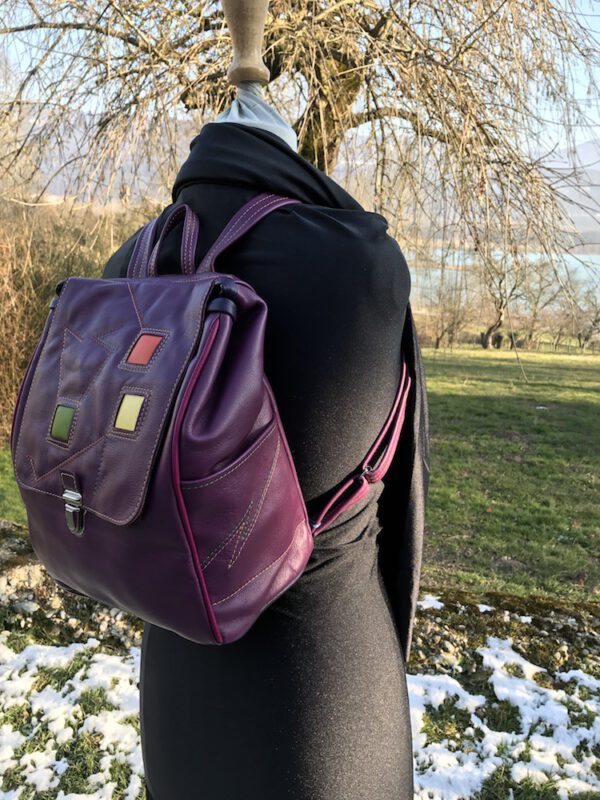 Sac à Dos Violet Décors Carrés de Couleurs