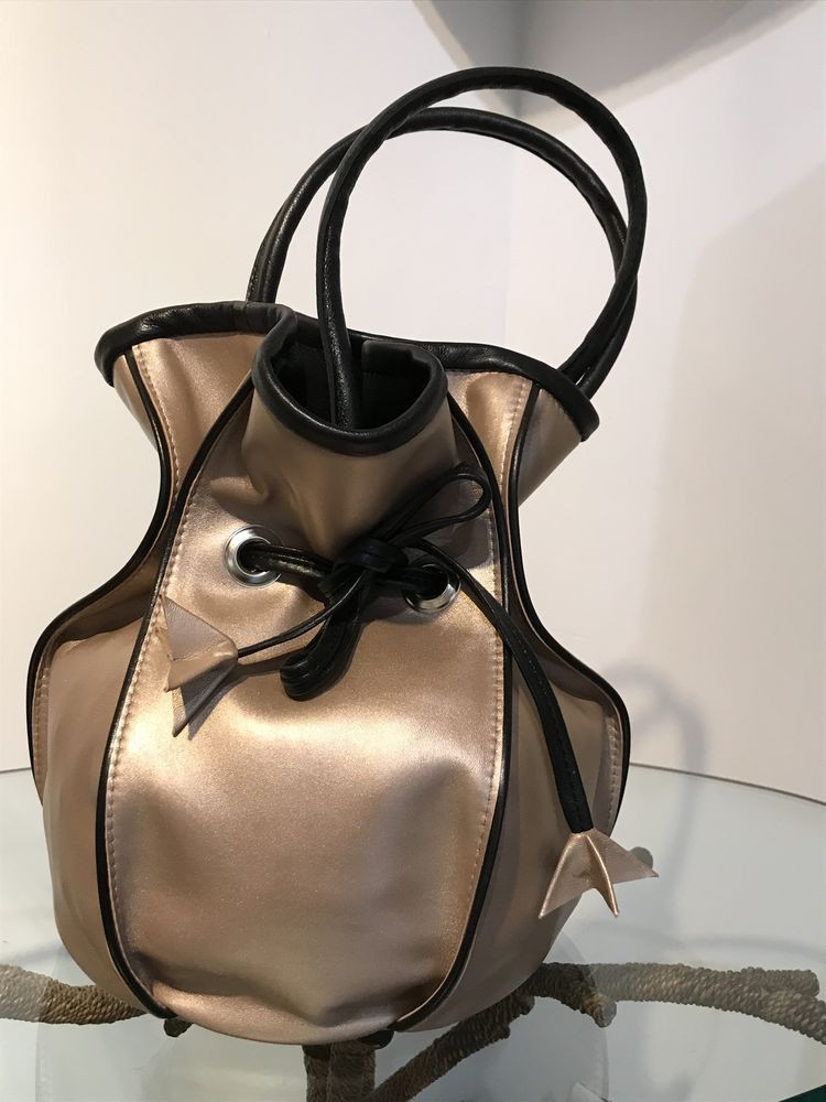 Sac Boule Beige nacré