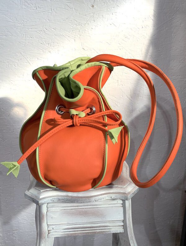 Sac Boule Orange, liséré vert