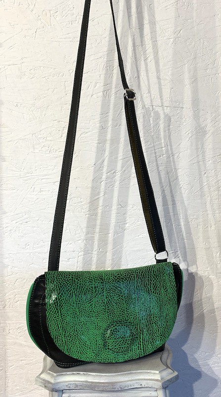 La Besace d'Ivy, Motif Verts sur fond Noir