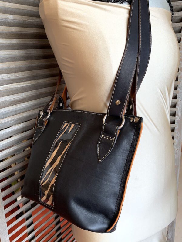 Frégate Noir & Tigré