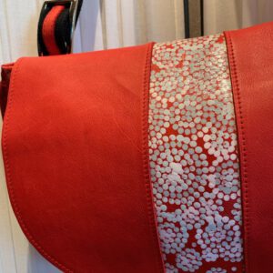 La Besace d'Ivy Rouge pointilliste